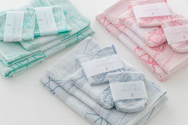 ふわり いつもの帰り道（ペットボトルホルダー）