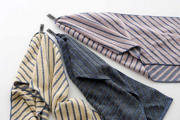 Diagonal（スポーツタオル）