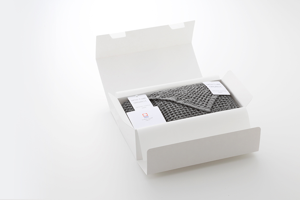 グレイグリーン