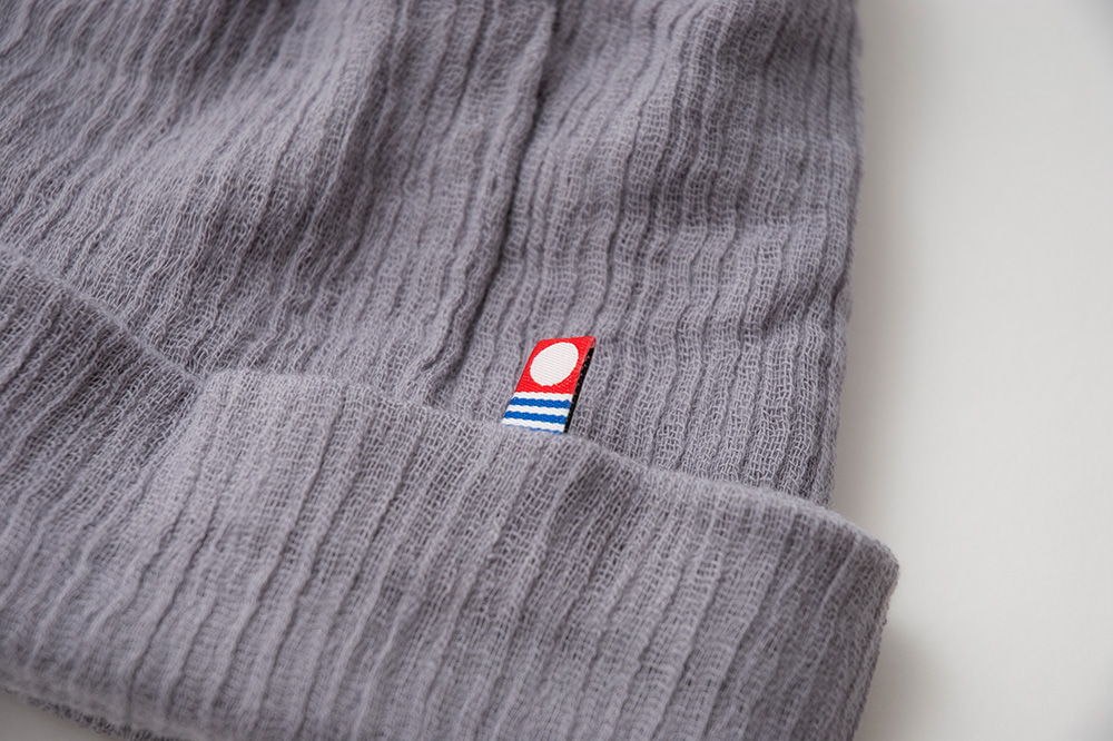 パープルグレー