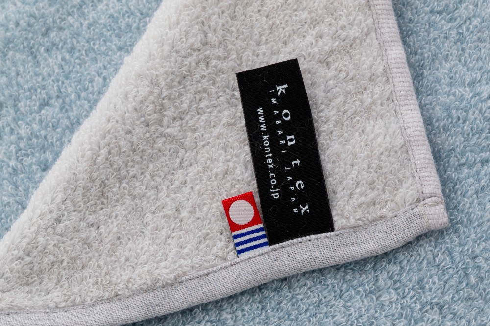 ブルー・ピンク