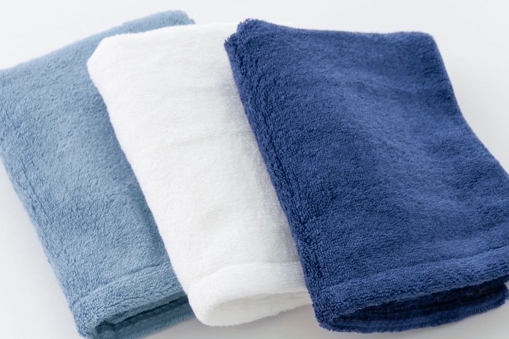 ブルーグレー・オフホワイト・ネイビー