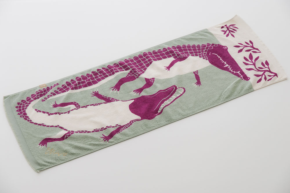 浮遊するワニ兄弟