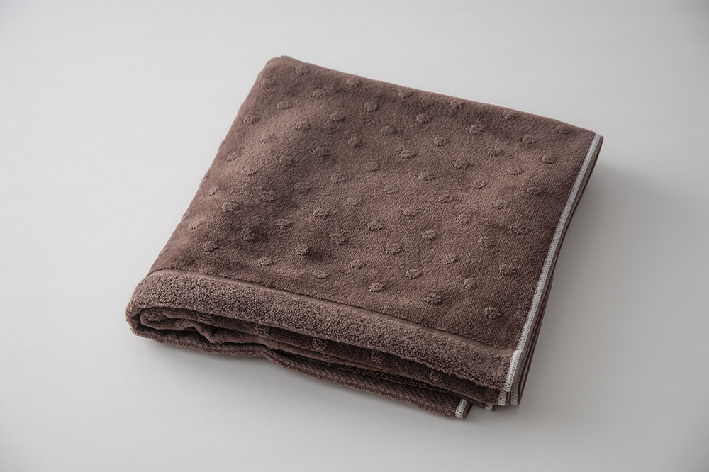 ショコラブラウン