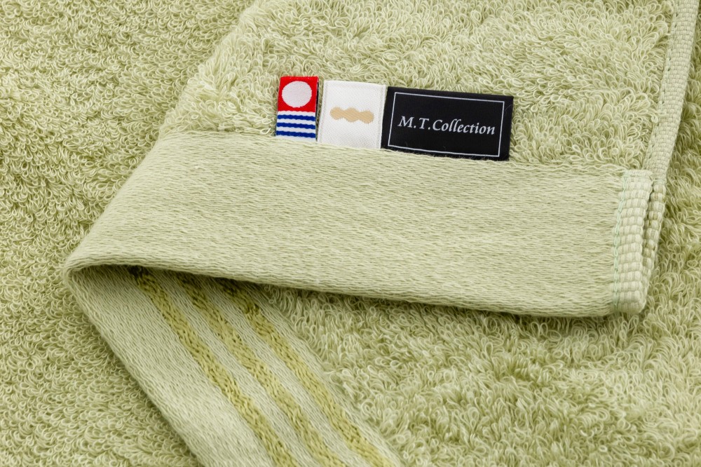 シルキーグリーン