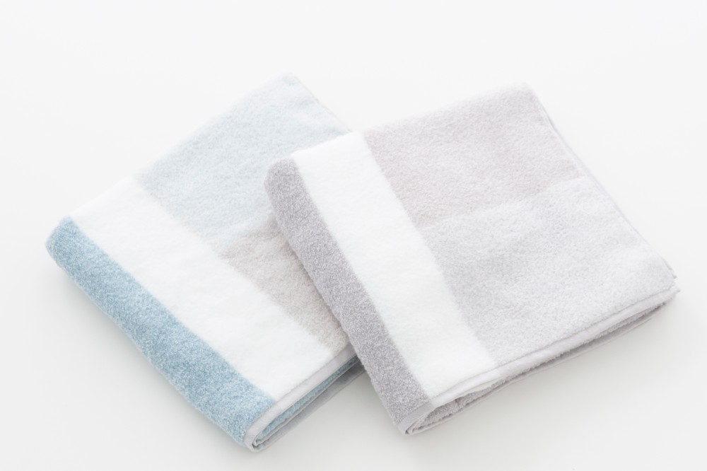 グレー・ブルー