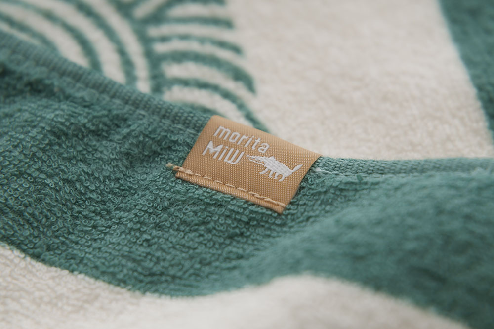 悔しがるおひとりさまライオン