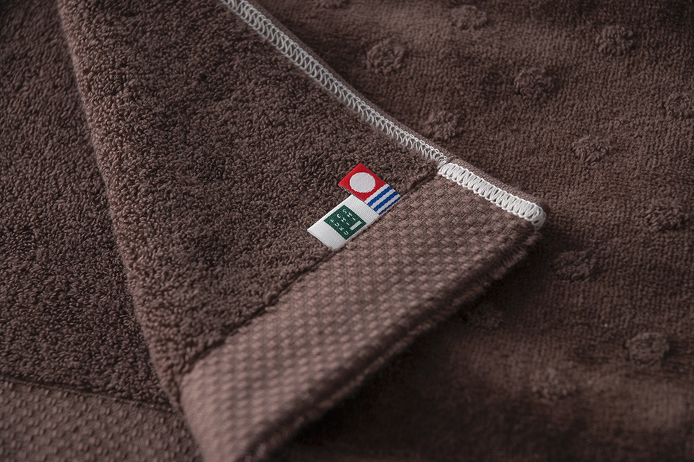 ショコラブラウン