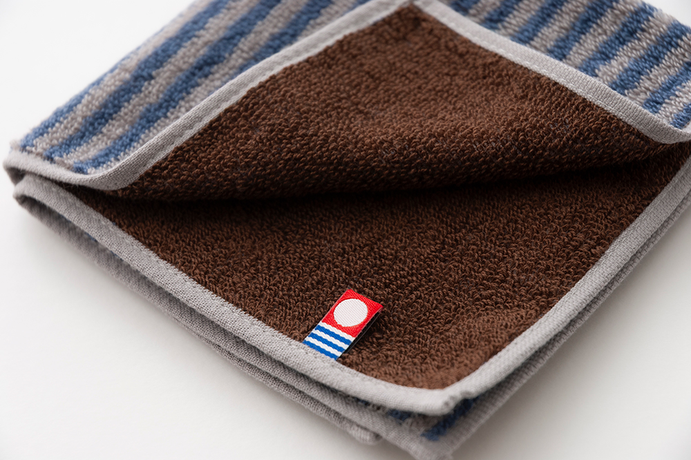 ネイビー×ブラウン