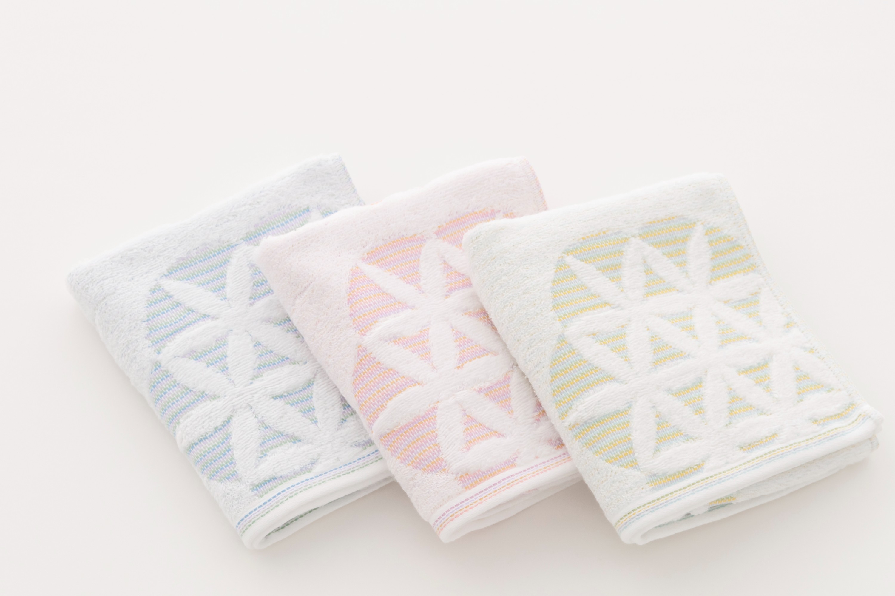 ブルー・ピンク・グリーン