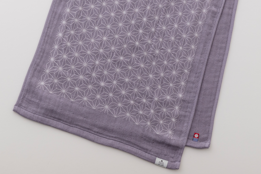 シルバーグレー