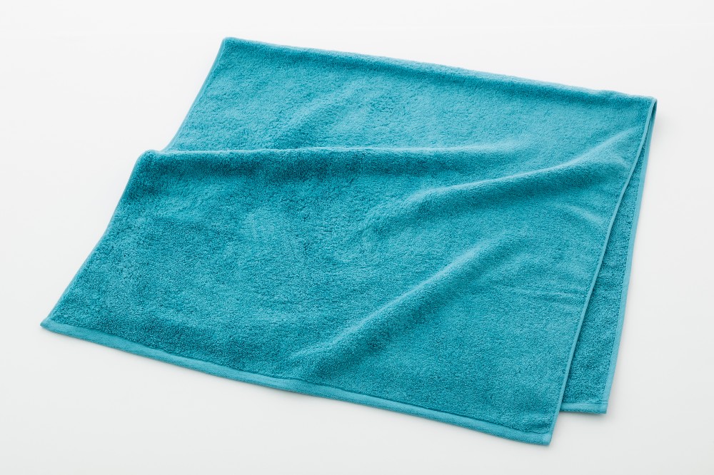 ターコイズグリーン