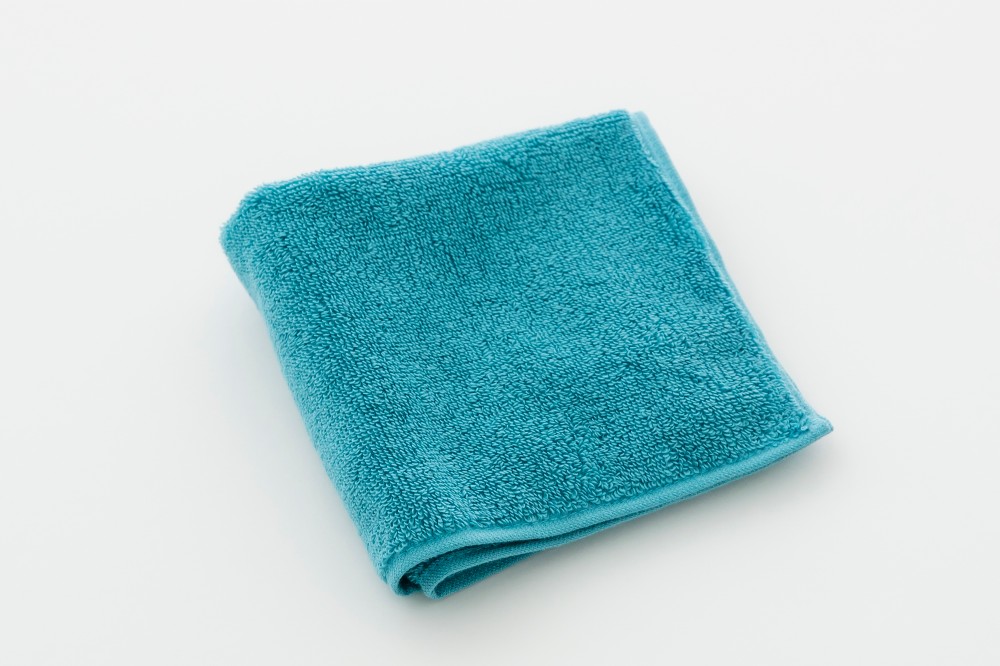 ターコイズグリーン