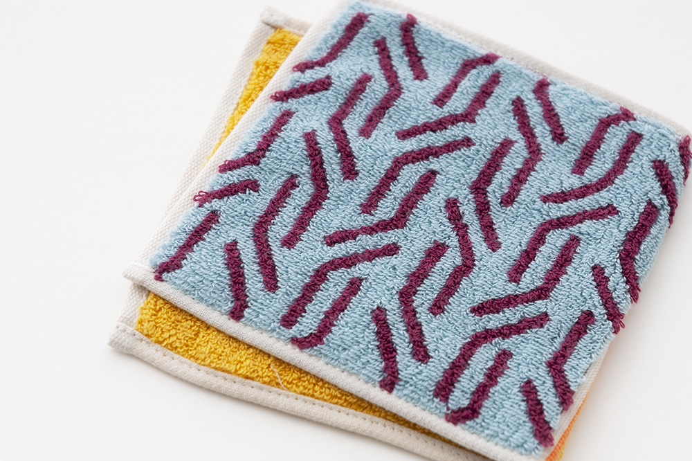 24-58　イエロー