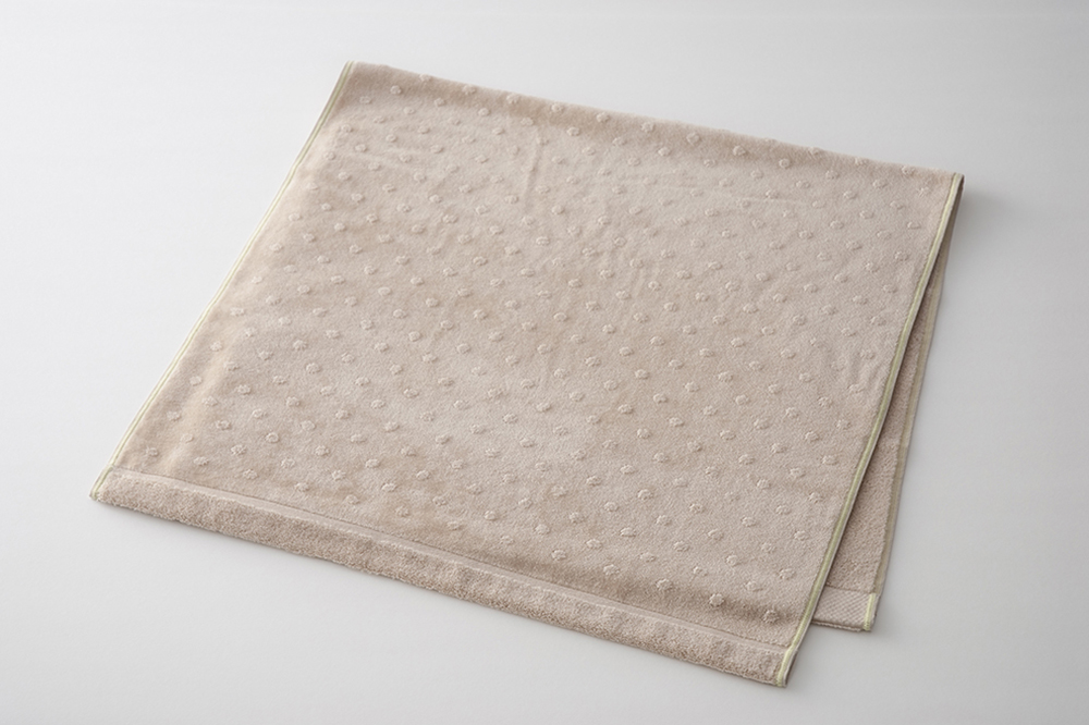 ミルキーベージュ