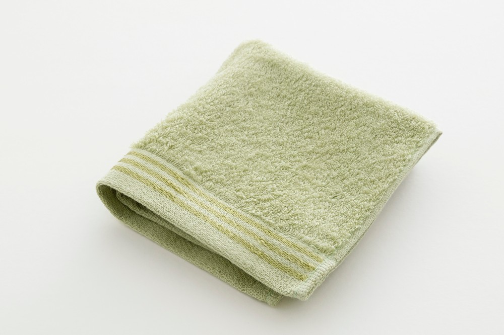 シルキーグリーン