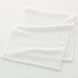 akemi nakano × MURAKAMI PILE